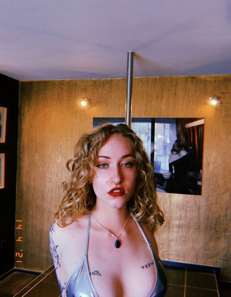Empressscarlett