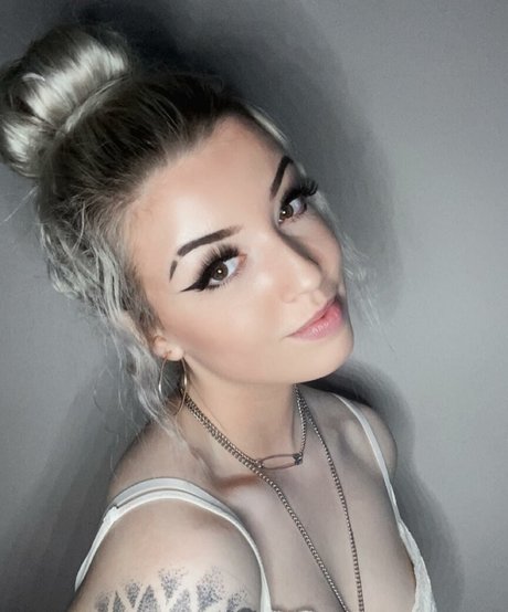 Nacktes geleaktes OnlyFans-Foto von Theenicolehammond