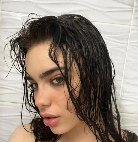 Nacktes geleaktes OnlyFans-Foto von Alenachaikina