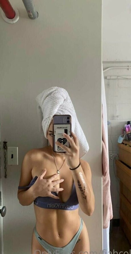 Nacktes geleaktes OnlyFans-Foto von Sofia Cola