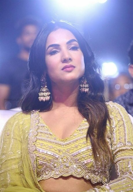 Sonal Chauhan