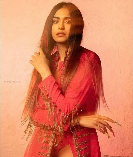 Adah Sharma