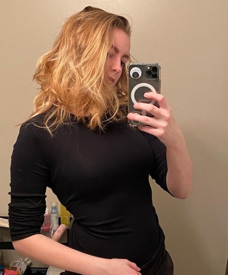 Nacktes geleaktes OnlyFans-Foto von Suop