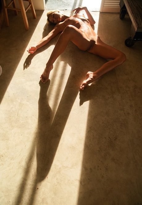 Nacktes geleaktes OnlyFans-Foto von Marisa Papen