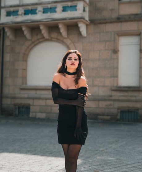 Nacktes geleaktes OnlyFans-Foto von Bellabellss2223
