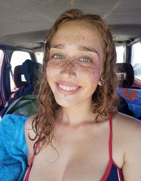 Nacktes geleaktes OnlyFans-Foto von Novaonasi