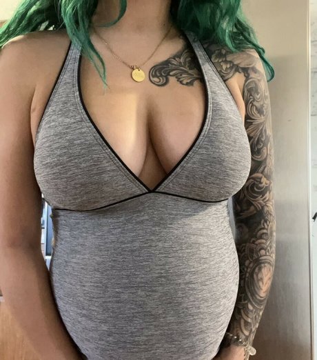 Alexxxandria23