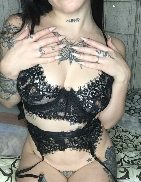 Nacktes geleaktes OnlyFans-Foto von Saint Idol