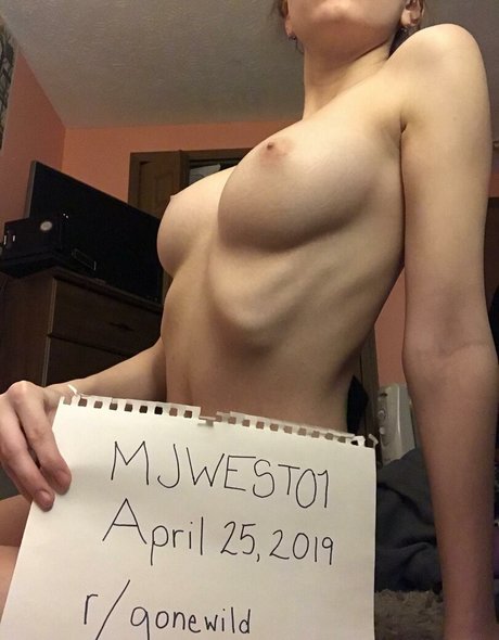 Nacktes geleaktes OnlyFans-Foto von Mjwest01