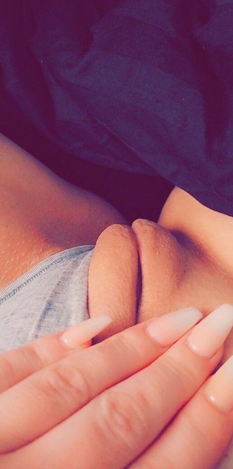 Nacktes geleaktes OnlyFans-Foto von Sugar Krispy Kat