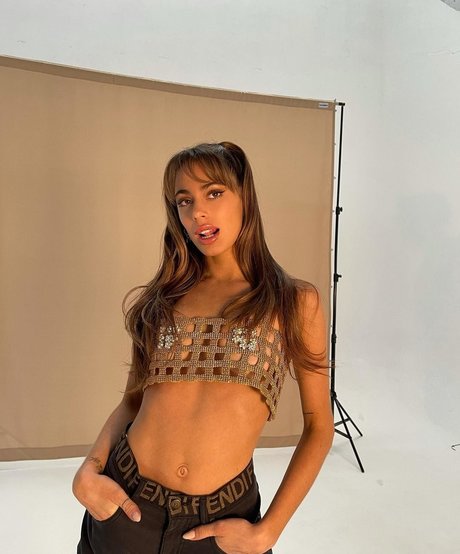 Nacktes geleaktes OnlyFans-Foto von Martina Stoessel