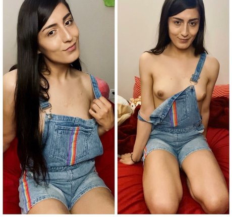 Nacktes geleaktes OnlyFans-Foto von Ellaisakittycat