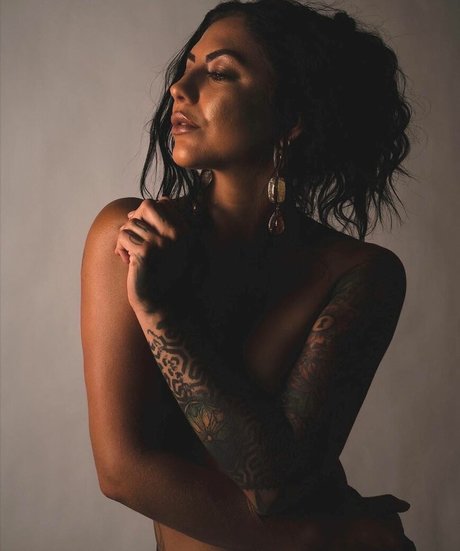 Nacktes geleaktes OnlyFans-Foto von Justine Jorelle