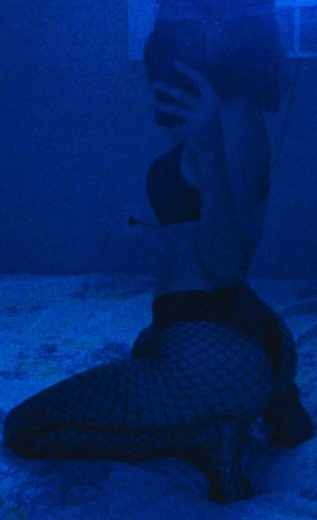 Nacktes geleaktes OnlyFans-Foto von Narkotiske