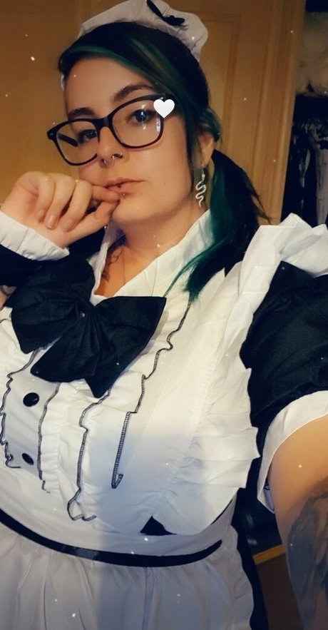 Nacktes geleaktes OnlyFans-Foto von Malaafterdark