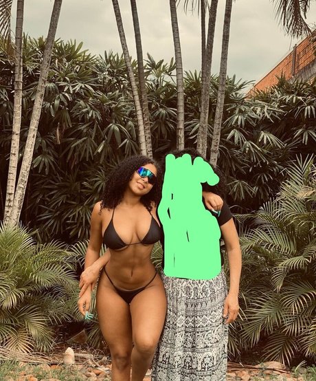 Nacktes geleaktes OnlyFans-Foto von Vitoria Oliveira