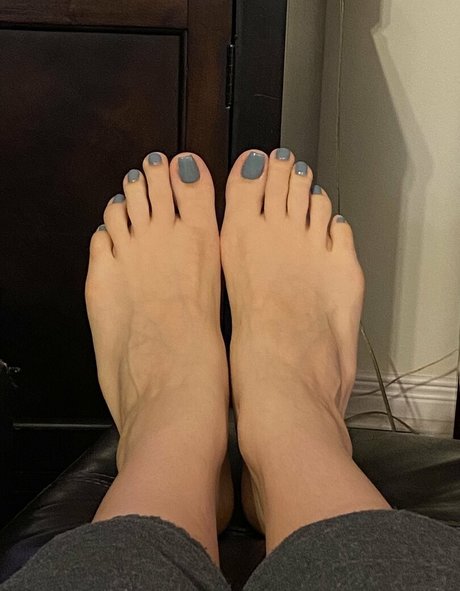Nacktes geleaktes OnlyFans-Foto von Queenzsfeet