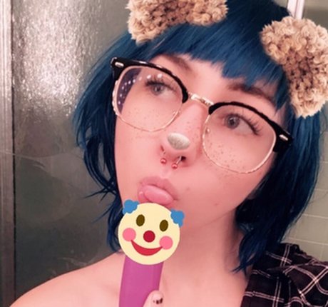 Nacktes geleaktes OnlyFans-Foto von Venusfae