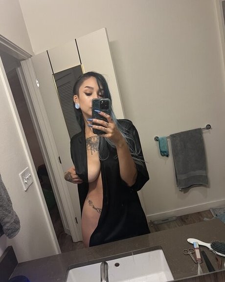 Nacktes geleaktes OnlyFans-Foto von Fawnie