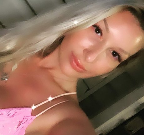 Nacktes geleaktes OnlyFans-Foto von Lacey Denae