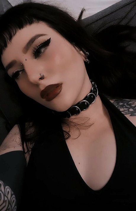 Nacktes geleaktes OnlyFans-Foto von Ghostxgirl69