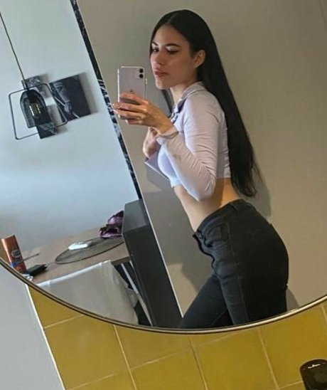 Curlyjessica