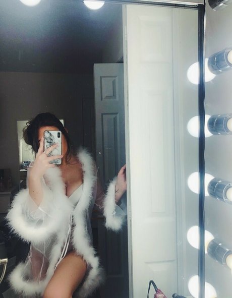 Nacktes geleaktes OnlyFans-Foto von Taylor Mccarthy
