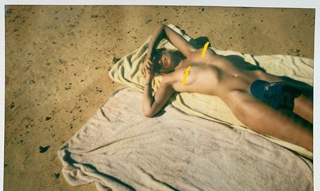Nacktes geleaktes OnlyFans-Foto von Marloes Horst