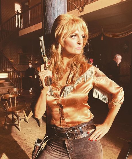 Morgana Robinson