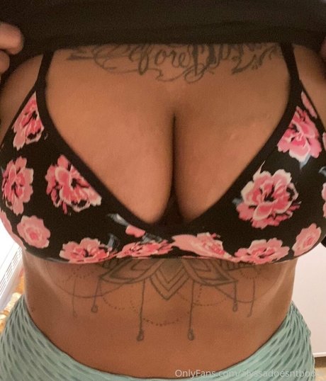 Nacktes geleaktes OnlyFans-Foto von Alyssadoesntboost