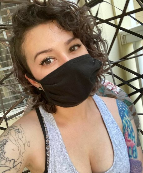 Nacktes geleaktes OnlyFans-Foto von Ladydevann