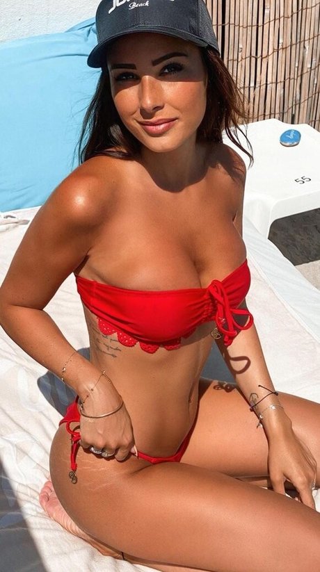 Nacktes geleaktes OnlyFans-Foto von Manonmtp