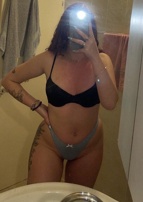Nacktes geleaktes OnlyFans-Foto von Hila Almog
