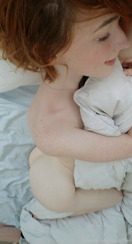 Nacktes geleaktes OnlyFans-Foto von Snugs Snugglepunk