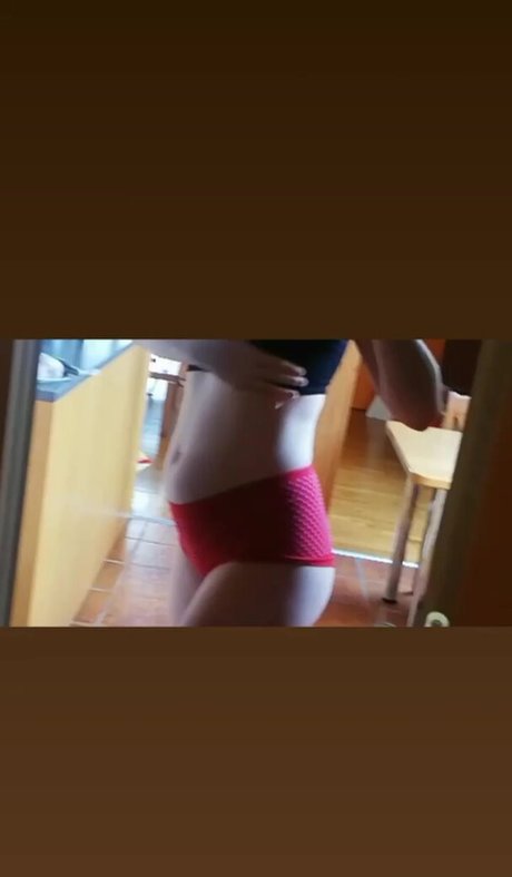 Nacktes geleaktes OnlyFans-Foto von Xoxoshawtyxoxo