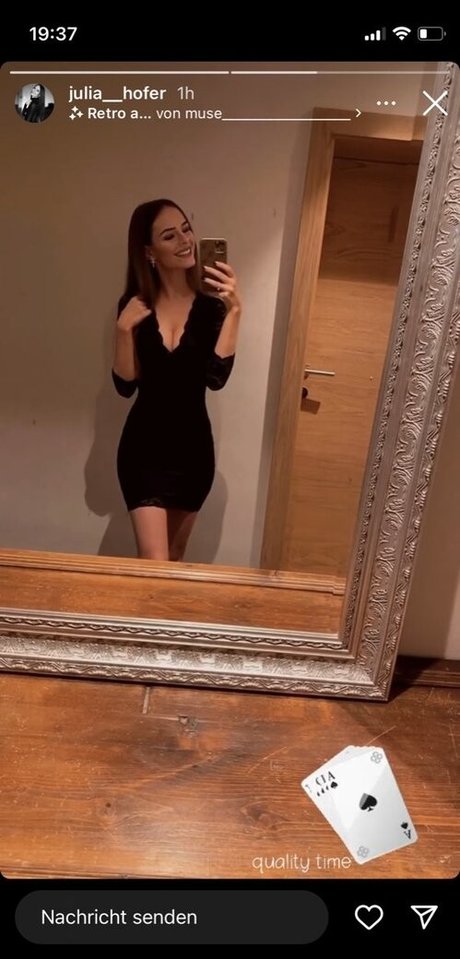 Nacktes geleaktes OnlyFans-Foto von Julia Hofer