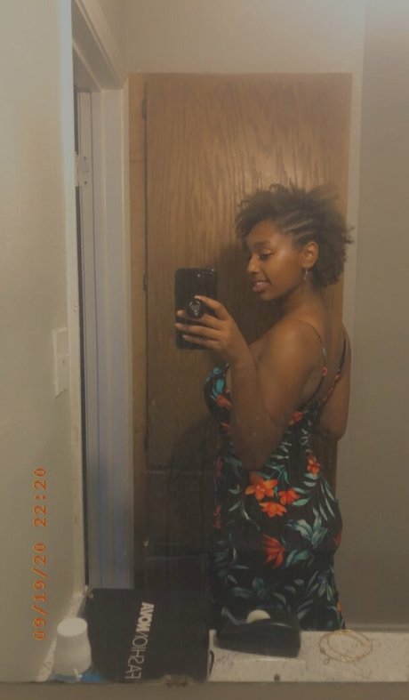 Amineboobs69