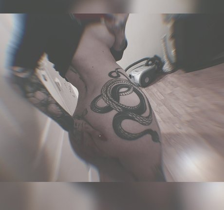 Nacktes geleaktes OnlyFans-Foto von Martiz Matterz