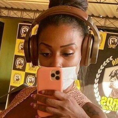 Nacktes geleaktes OnlyFans-Foto von Ysa Santos