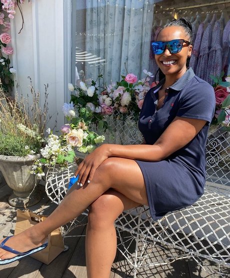 Dr Ebonie Vincent