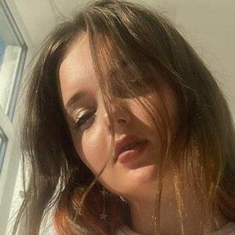 Nacktes geleaktes OnlyFans-Foto von Caroline Moore
