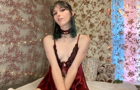 Nacktes geleaktes OnlyFans-Foto von Starlite Anise