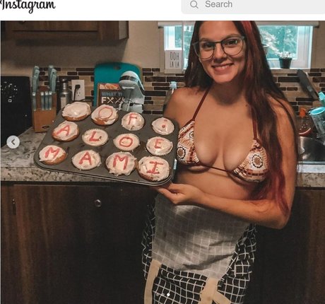 Nacktes geleaktes OnlyFans-Foto von Aloemami