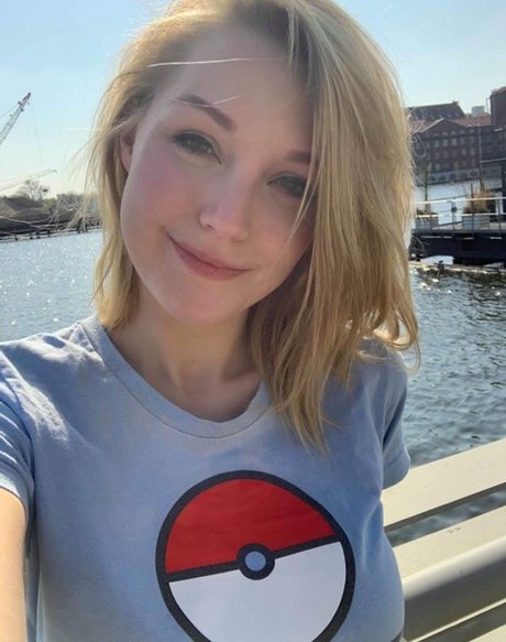 Nacktes geleaktes OnlyFans-Foto von Liechee