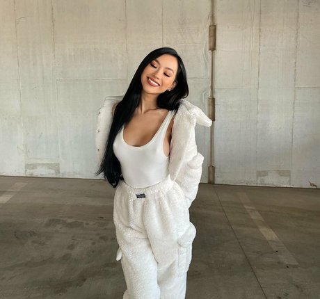 Nacktes geleaktes OnlyFans-Foto von Christy Nguyen