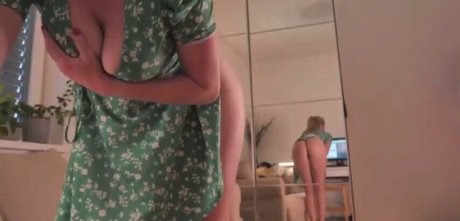 Nacktes geleaktes OnlyFans-Foto von Saltedhoney