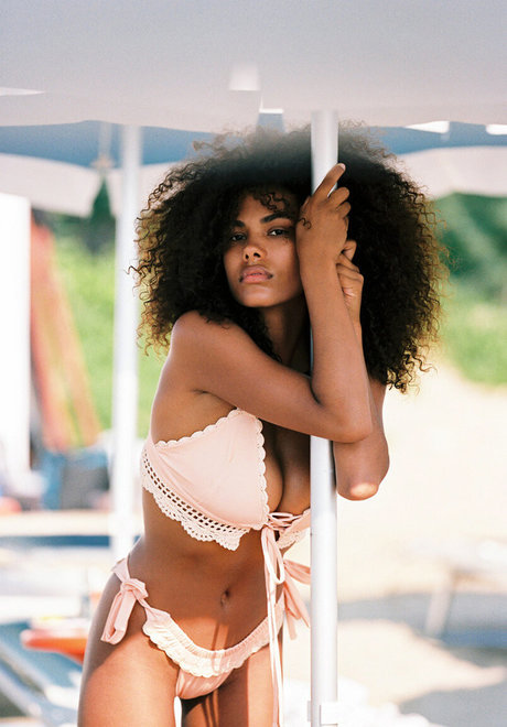 Tina Kunakey