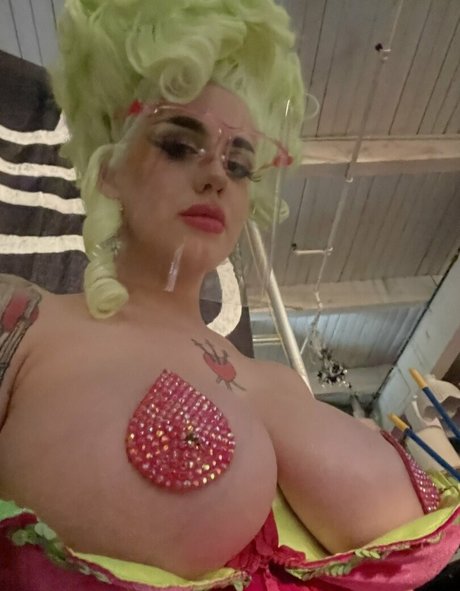 Nacktes geleaktes OnlyFans-Foto von Ramona Slick