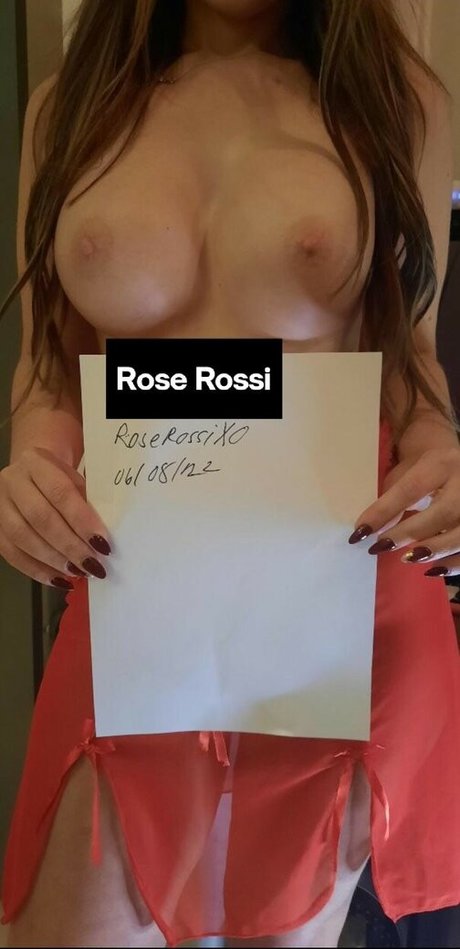 Nacktes geleaktes OnlyFans-Foto von Roserossixoxo