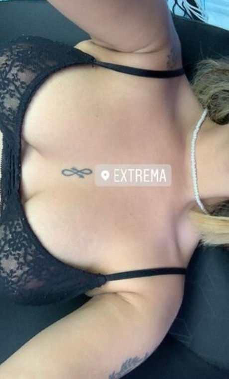 Nacktes geleaktes OnlyFans-Foto von Giarimaa